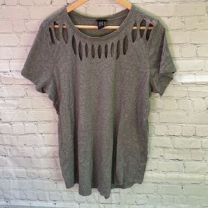 ❤️ 3/$15 Bundle Sale — Firm. Bundle 3 ❤️ Items $8–$10 only & Save! No limit.